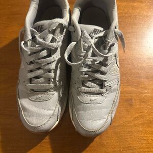 Nike Light Gray Athletic Shoes